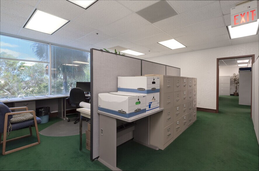 More Photos Of 2503 Del Prado Blvd S, Cape Coral Medical For Lease