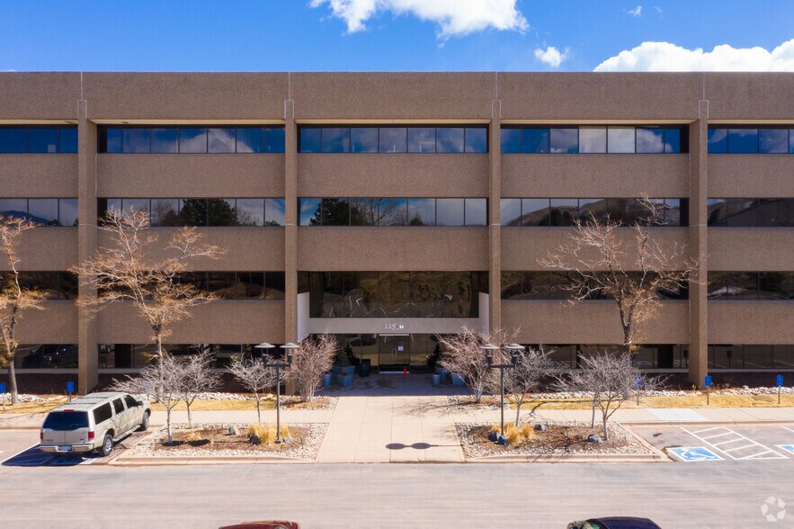 More Photos Of 12596 W Bayaud Ave, Lakewood Office For Lease