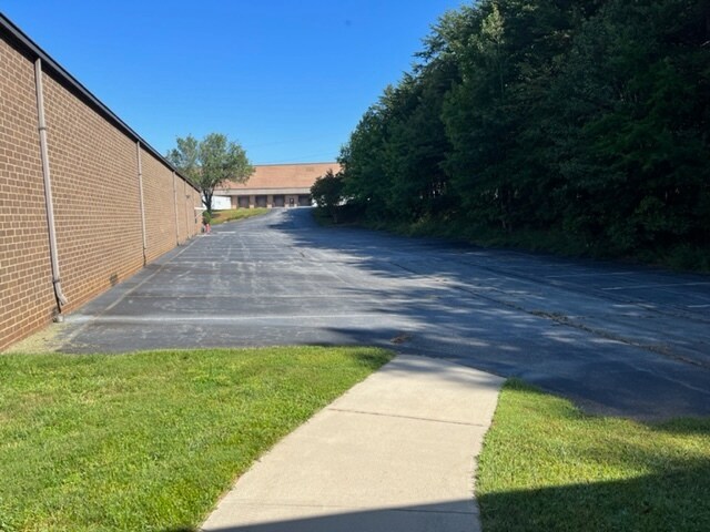 More Photos Of 1211 Keisler Rd SE, Conover Warehouse For Lease