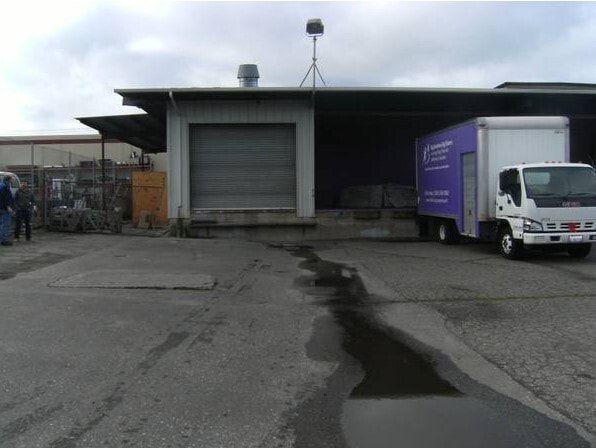 More Photos Of 5015-5025 Colorado Ave S, Seattle Warehouse For Lease