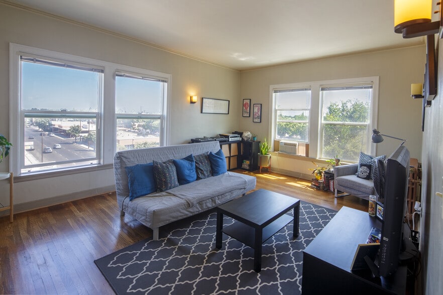 More Photos Of 945 N El Dorado St, Stockton Apartments For Sale