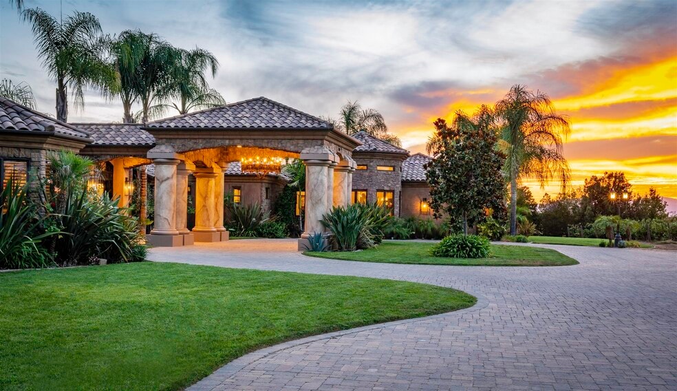 More Photos Of 34515 Buck Rd, Temecula Winery Vineyard For Sale