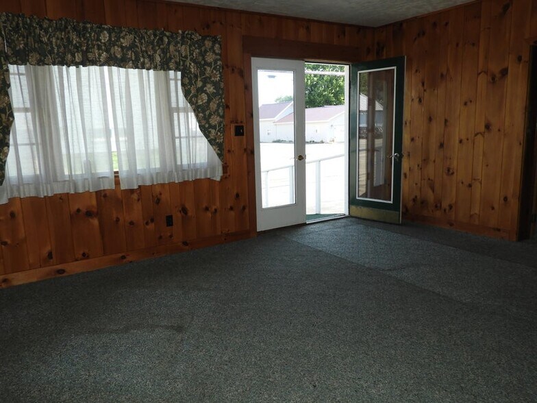 More Photos Of 3123 Miner Farm Rd, Altona Lodge Meeting Hall For Sale