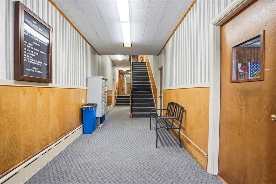More Photos Of 10-16 South St, Westborough Office For Sale