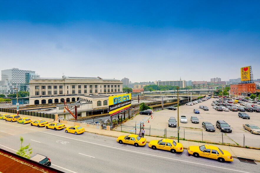 More Photos Of 1609 St. Paul St, Baltimore Office For Sale