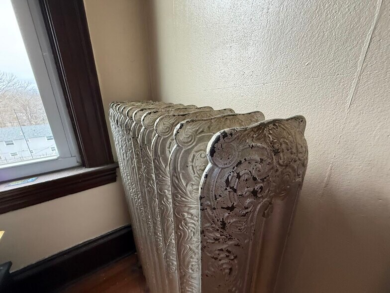 More Photos Of 341 Belmont St, Fall River Apartments For Sale