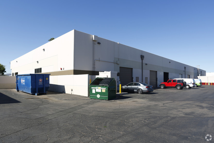 3902 E University Dr, Phoenix, AZ 85034 - Flex/R&D For Lease Cityfeet.com