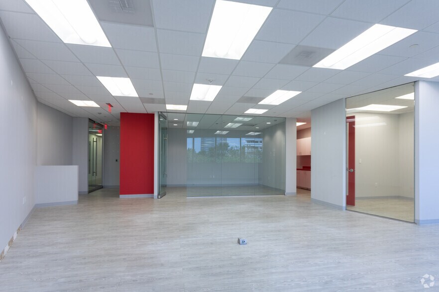 More Photos Of 8609 Westwood Center Dr, Vienna Office For Lease