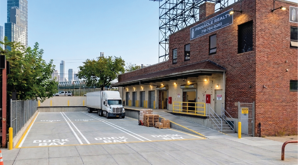 More Photos Of 30-35 Thomson Ave, Long Island City Manufacturing For Lease
