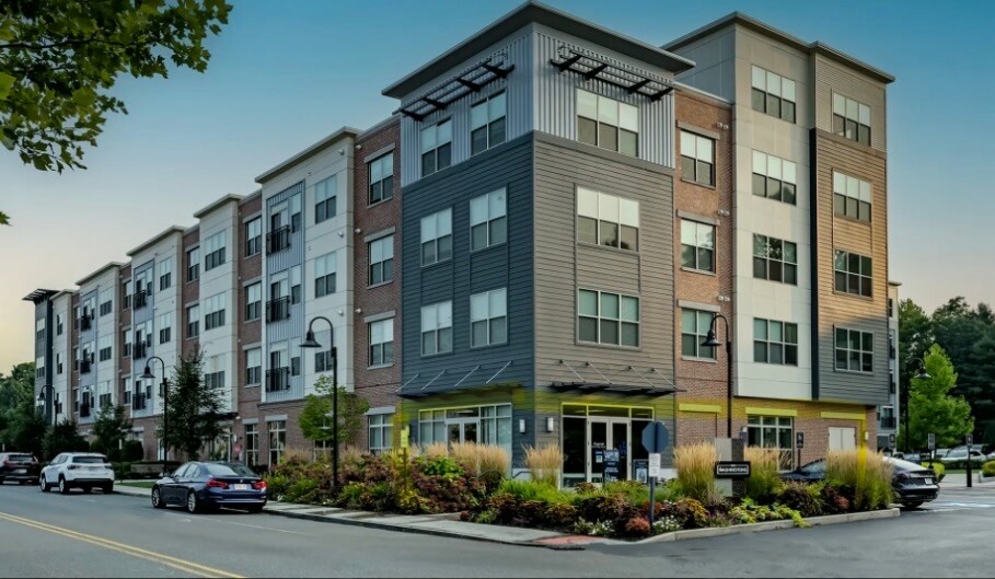 Primary Photo Of 2 Washington St, Melrose Apartments For Lease