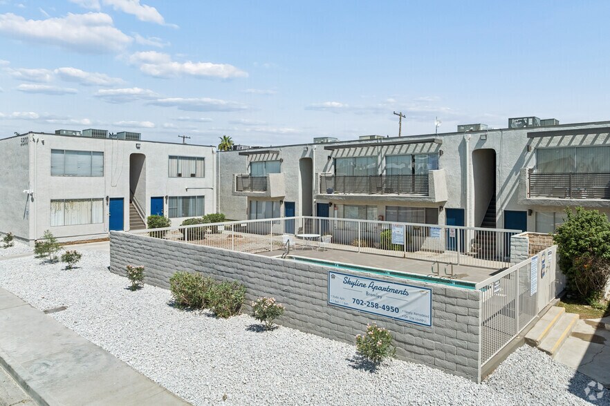 More Photos Of 5800 Bromley Ave, Las Vegas Apartments For Sale