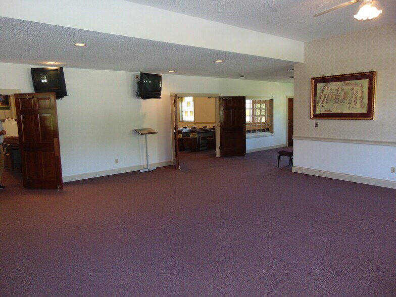 More Photos Of 1170 N Hairston Rd, Stone Mountain Religious Facility For Sale