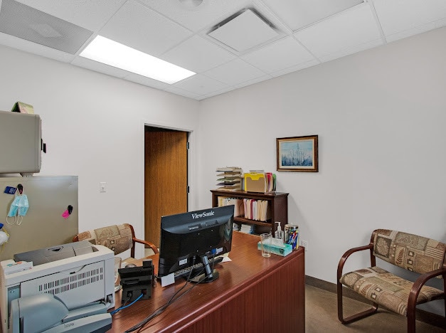 More Photos Of 3273 Davison Rd, Lapeer Medical For Sale