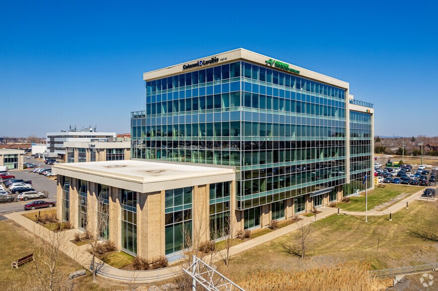 More Photos Of 7055 Boul Taschereau, Brossard Office For Lease