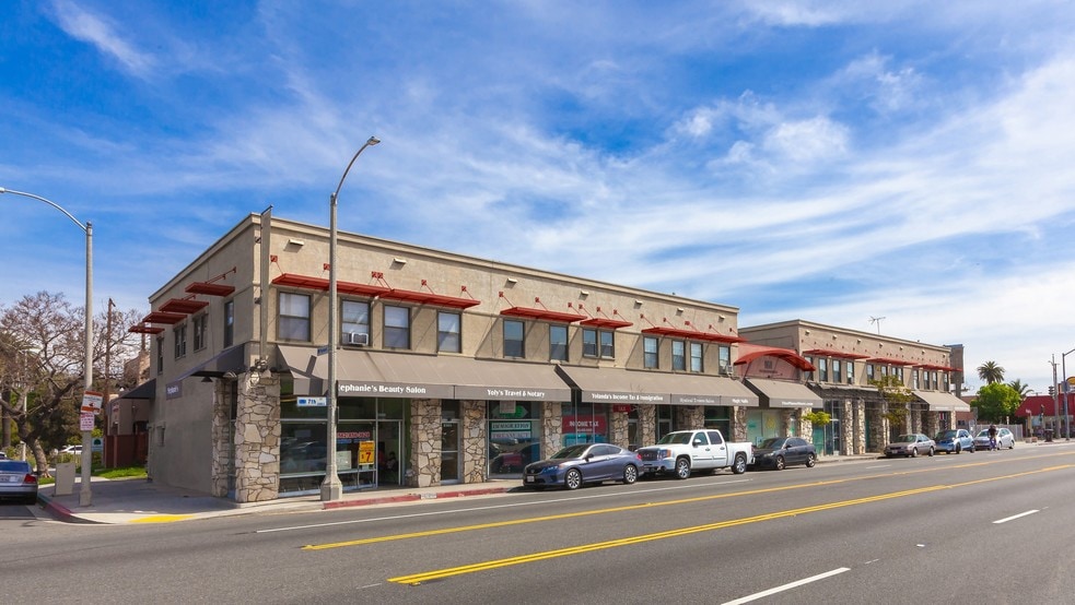 More Photos Of 2301-2327 E 7th St, Long Beach Storefront Retail Residential For Lease