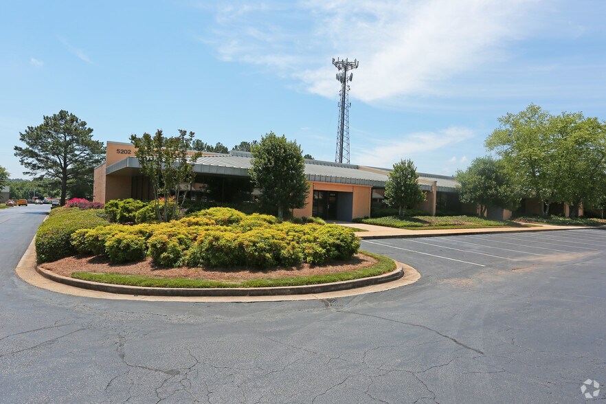 Primary Photo Of 5202 Brook Hollow Pky, Norcross Distribution For Lease