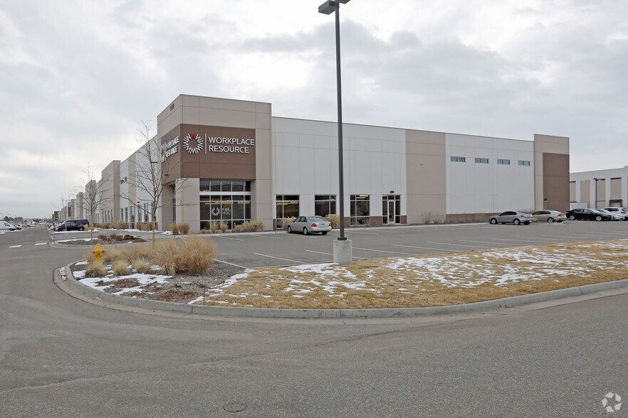 More Photos Of 9600 - 9640 E 40th Ave, Denver Warehouse For Lease