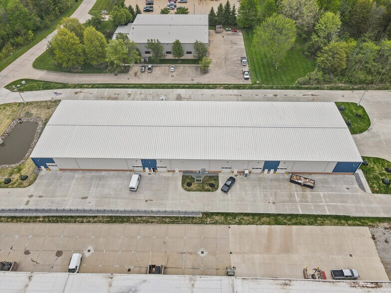 More Photos Of 2844 Westway Drive, Brunswick Warehouse For Lease