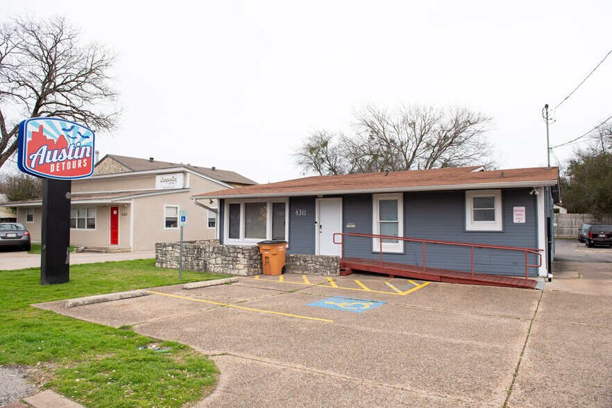 Primary Photo Of 4311 S 1st St, Austin Office For Lease