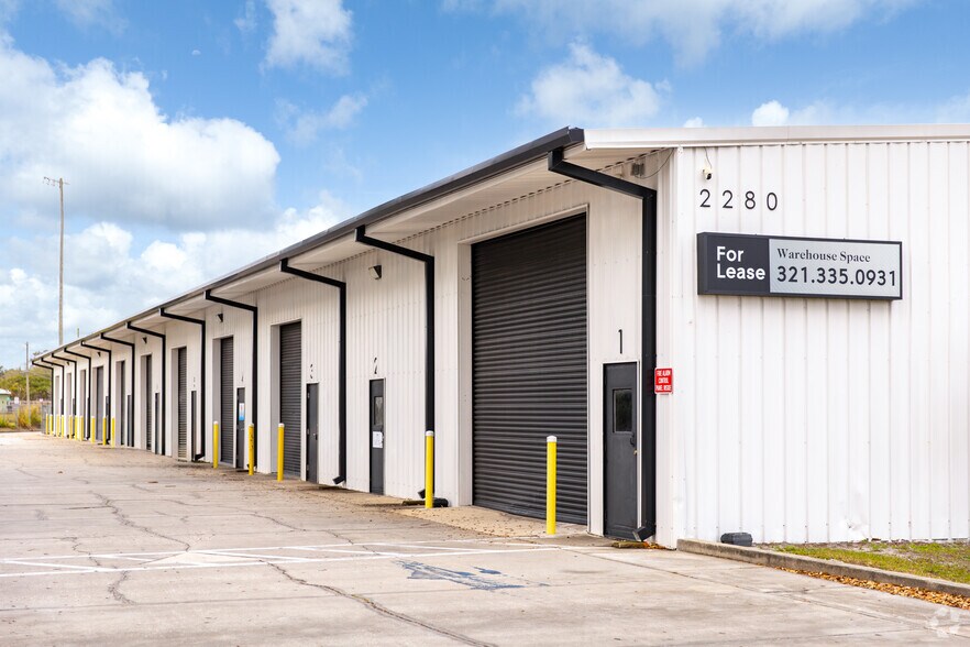 More Photos Of 2280 Avocado Ave, Melbourne Warehouse For Lease