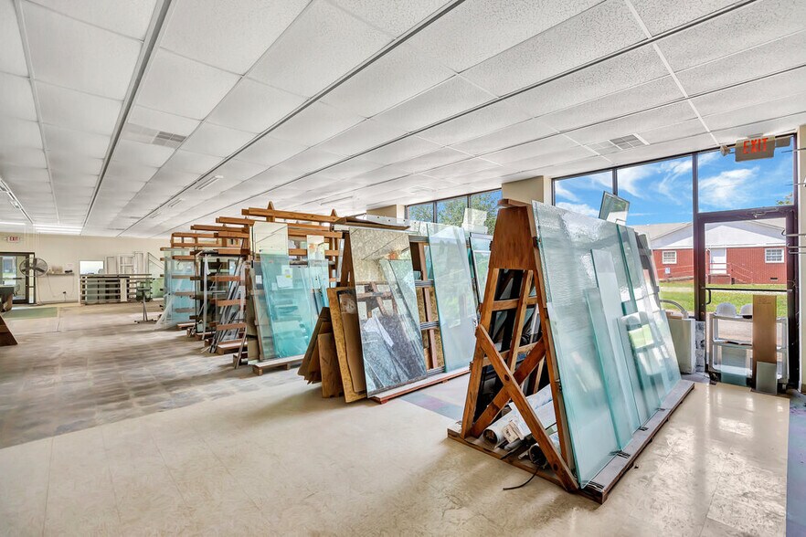 Primary Photo Of 516 Pearman Dairy Rd, Anderson Freestanding For Sale