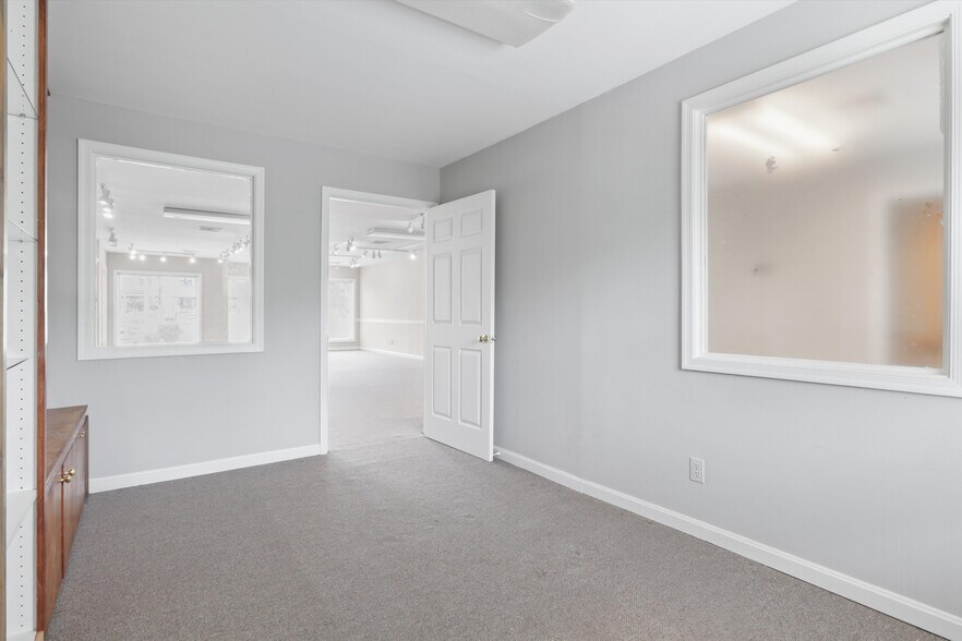 More Photos Of 1142-1148 Walker Rd, Great Falls Medical For Lease