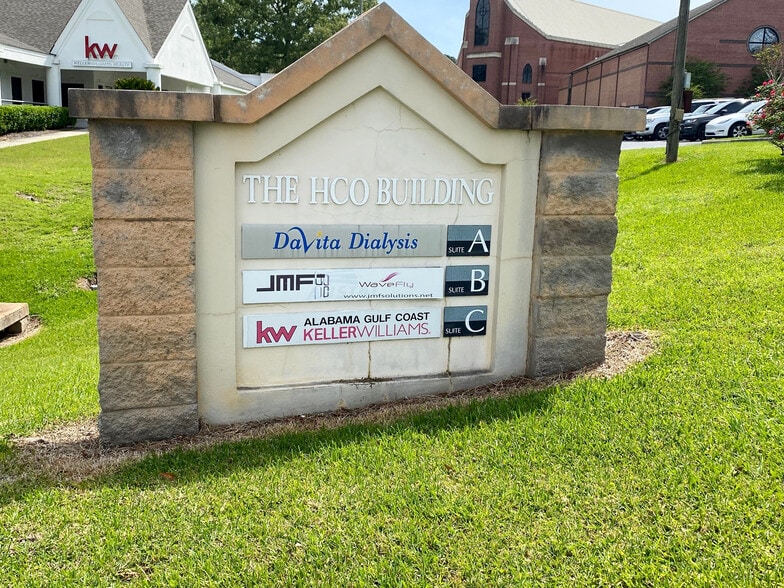 More Photos Of 27880 N Main St, Daphne Medical For Sale