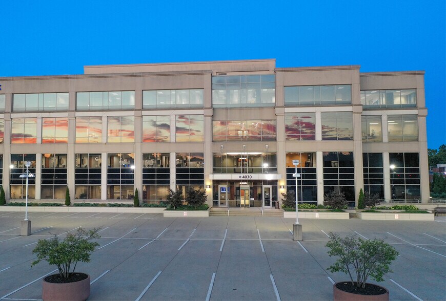 More Photos Of 4030 Smith Rd, Cincinnati Office For Lease