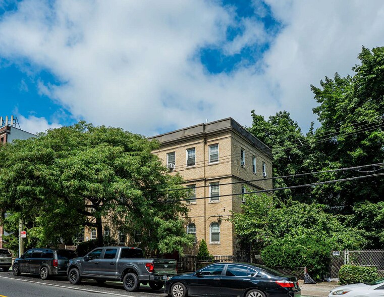 More Photos Of 3817 Bailey Ave, Bronx Land For Sale