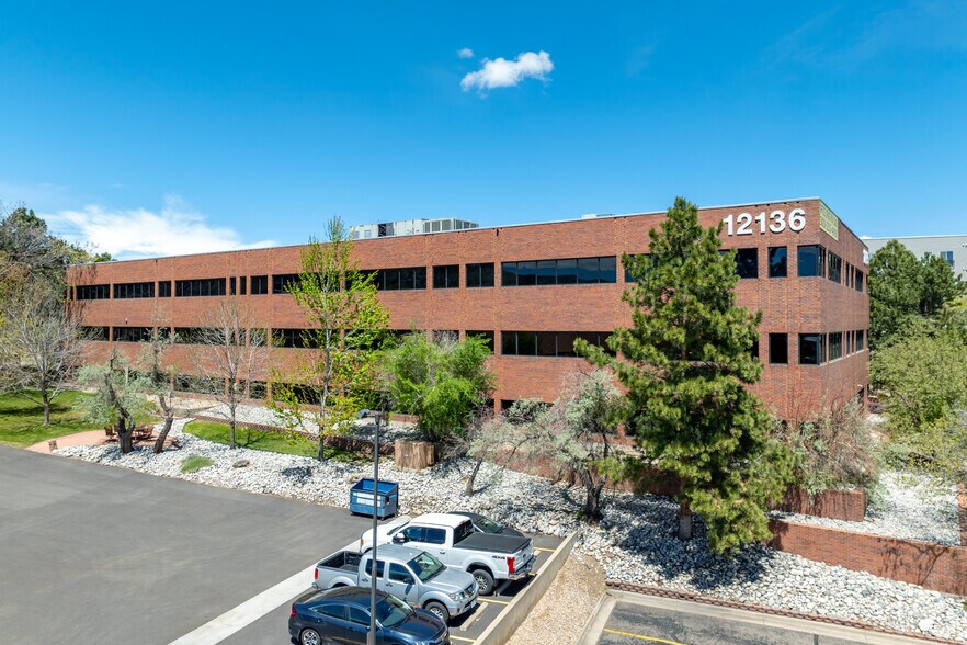 More Photos Of 12136 W Bayaud Ave, Lakewood Office For Lease