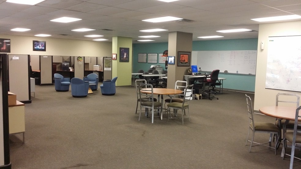 More Photos Of 150 W John Carpenter Fwy, Irving Office For Lease