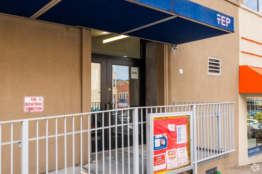 More Photos Of 4280-4290 Broadway, New York Office For Sale