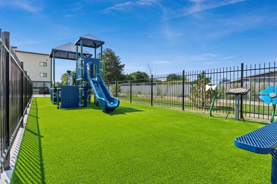 More Photos Of 1275 Caldwell Blvd, Nampa Apartments For Sale