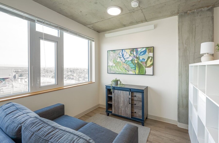 More Photos Of 1400 Madison St, Seattle Apartments For Lease