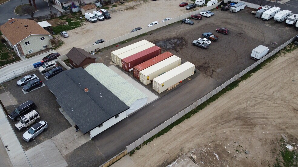 More Photos Of 330 N Linder Rd, Meridian Flex For Sale