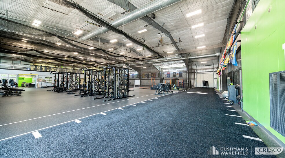 More Photos Of 7725 Victory Ln, North Ridgeville Warehouse For Lease