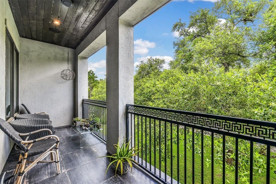 More Photos Of 316 Morningside Dr, Friendswood Loft Creative Space For Sale