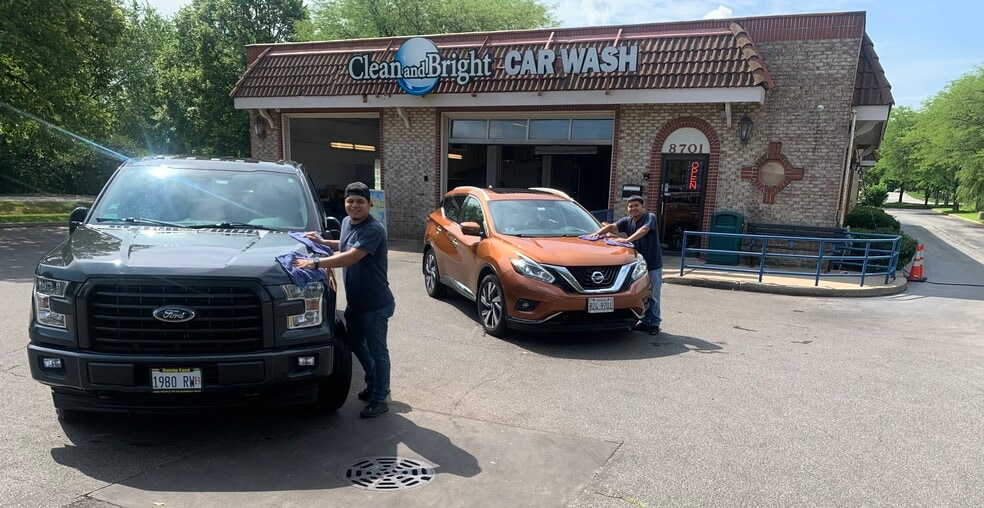 More Photos Of 8701 W 159th St, Orland Park Carwash For Sale