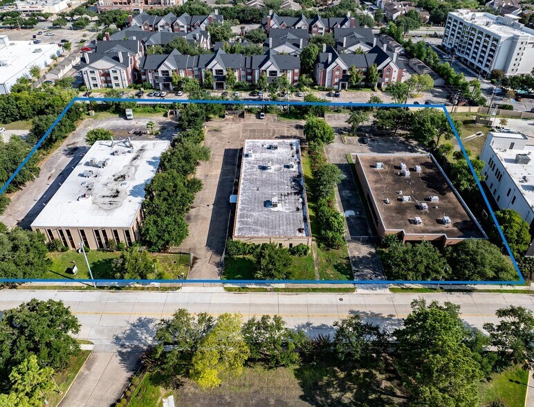 More Photos Of 1325 La Concha Ln, Houston Land For Sale