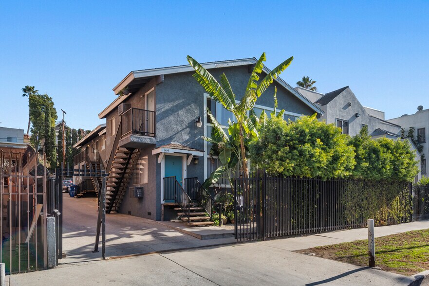 More Photos Of 140 S Westmoreland Ave, Los Angeles Apartments For Sale