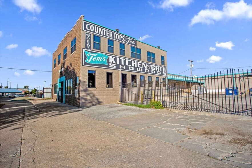 More Photos Of 18 N Klein Ave, Oklahoma City Freestanding For Lease