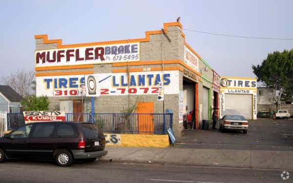 More Photos Of 3137 W Imperial Hwy, Inglewood Auto Repair For Lease