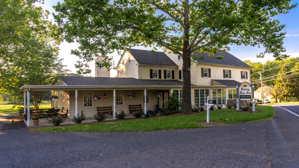 More Photos Of 898 Allentown Rd, Telford Restaurant For Sale