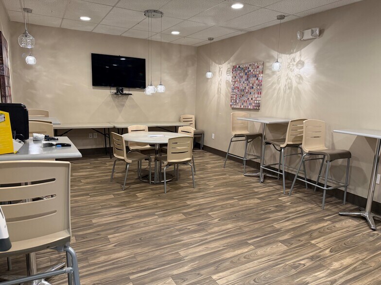 More Photos Of 2C Eastwick Dr, Gibbsboro Office For Sale