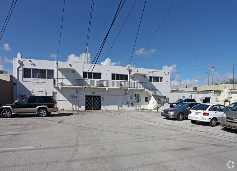 More Photos Of 505-513 S 21st Ave, Hollywood Freestanding For Lease