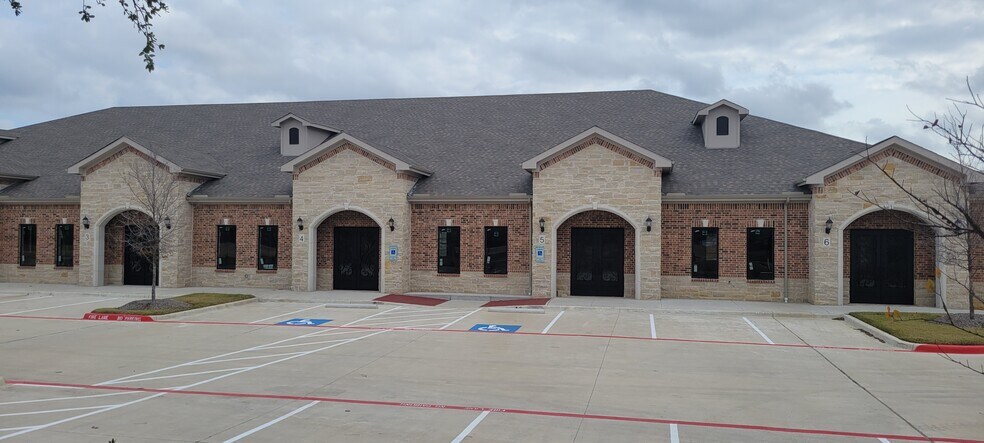 More Photos Of 2751 S Stonebridge Dr, McKinney Medical For Lease