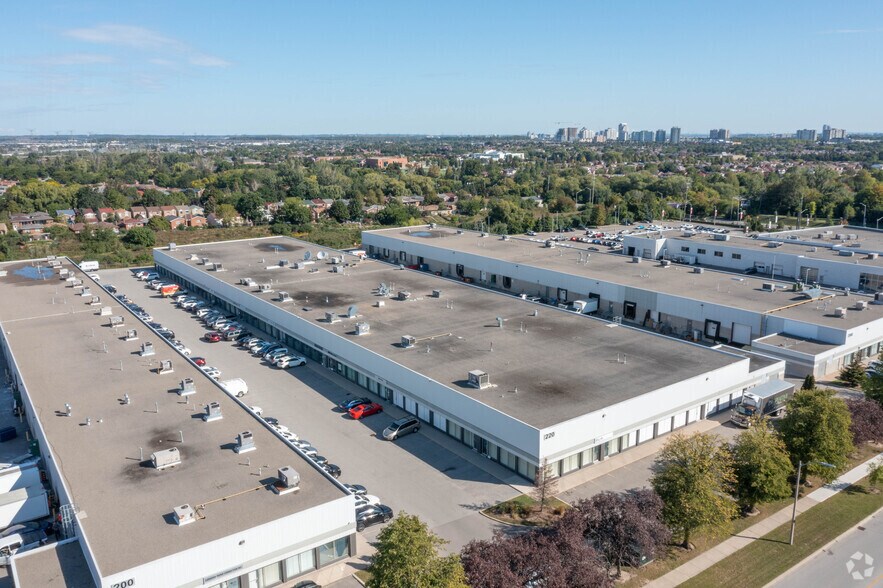 More Photos Of 220 Viceroy Rd, Vaughan Warehouse For Lease