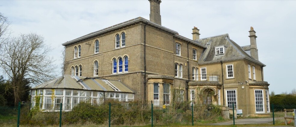 Primary Photo Of School Rd, Langham Schools For Sale