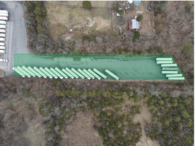 More Photos Of 640 N Northpark Dr, Clinton Warehouse For Lease