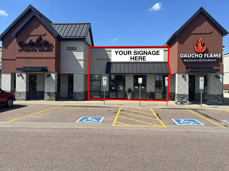 Primary Photo Of 2312 W 69th St, Sioux Falls General Retail For Lease